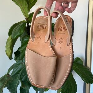 Women's Tan Leather Flats